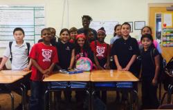 4th grade class win's the Read to Succeed 2 Contest
